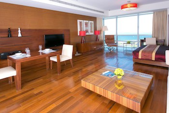 Fraser Suites Doha