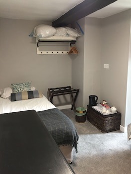 Castle Lodge Hotel