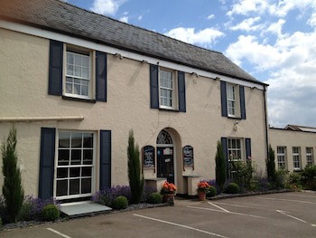 Castle Lodge Hotel