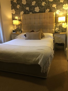 Castle Lodge Hotel