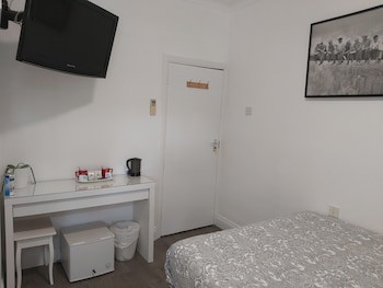 Abbey Point Hotel