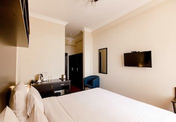 14 Floor Hotel