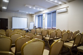14 Floor Hotel
