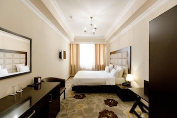 14 Floor Hotel