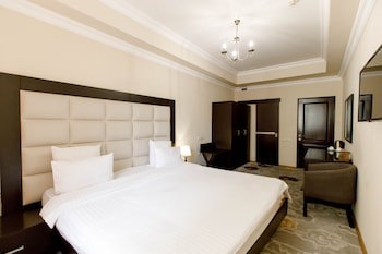 14 Floor Hotel