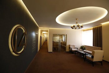 14 Floor Hotel