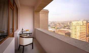 14 Floor Hotel