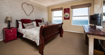 Whale View Manor Guesthouse