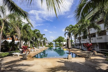 Bay Beach Resort