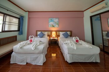 Bay Beach Resort