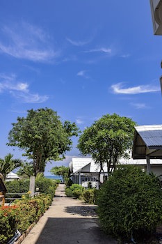 Bay Beach Resort