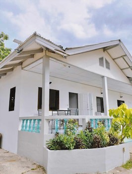 Bay Beach Resort