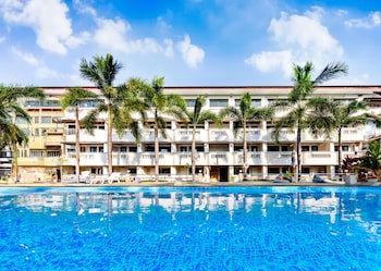 Bay Beach Resort