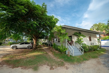 Bay Beach Resort