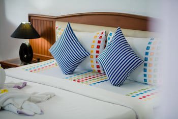 Bay Beach Resort