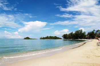 Bay Beach Resort