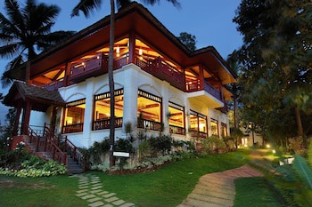 Fragrant Nature Backwater Resort & Ayurveda Spa