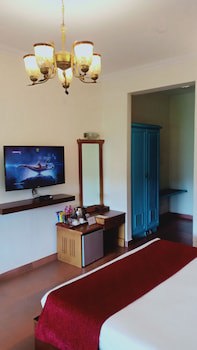 Fragrant Nature Backwater Resort & Ayurveda Spa