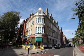 City London Hotel