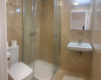 City London Hotel