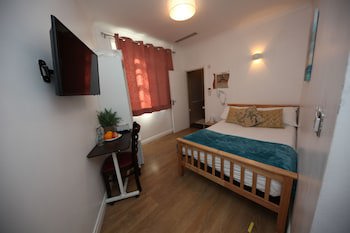 City London Hotel
