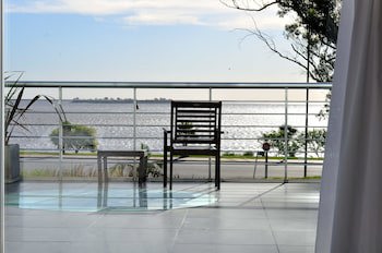 Costa Colonia - Riverside Boutique Hotel