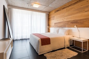 Costa Colonia - Riverside Boutique Hotel