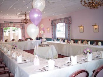 Oliver Cromwell Hotel