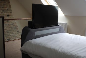 Oliver Cromwell Hotel