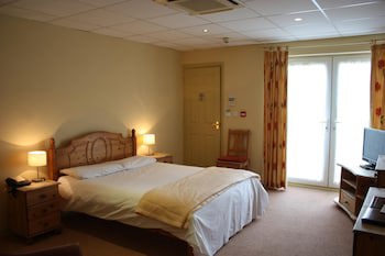 Oliver Cromwell Hotel