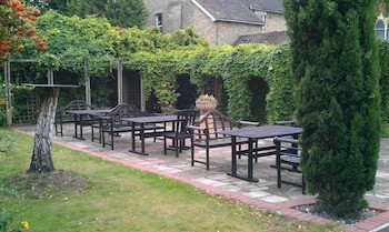 Oliver Cromwell Hotel