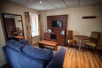 Oliver Cromwell Hotel