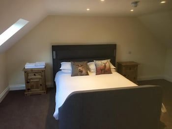 Oliver Cromwell Hotel