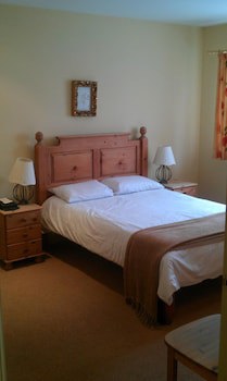 Oliver Cromwell Hotel