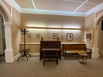 Green Gables Hotel