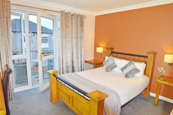 Dovedale Hotel