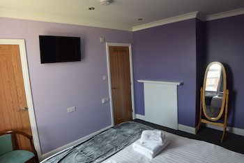 Dovedale Hotel