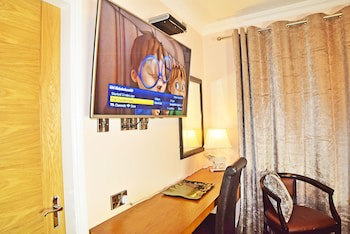 Dovedale Hotel