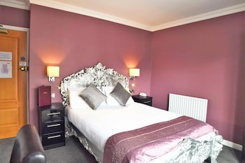 Dovedale Hotel