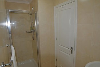 Dovedale Hotel