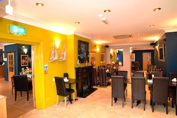 Dovedale Hotel