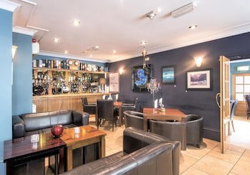 Dovedale Hotel