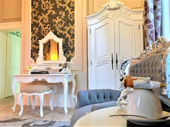 Astley Bank Hotel