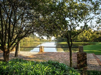 Valley Of The Rainbow Estate