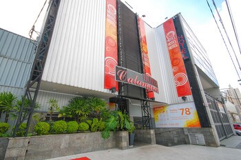 Calamares Hotel (Adult Only)
