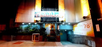 Calamares Hotel (Adult Only)