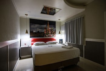 Calamares Hotel (Adult Only)