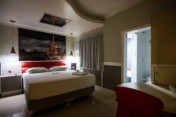 Calamares Hotel (Adult Only)