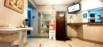 Calamares Hotel (Adult Only)
