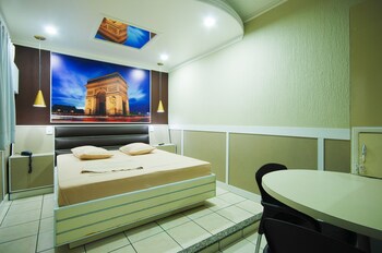 Calamares Hotel (Adult Only)